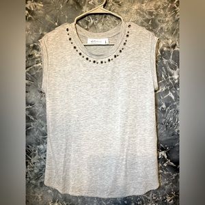 Labellum Hillary Scott heathered Gray muscle tank studied detail open back S